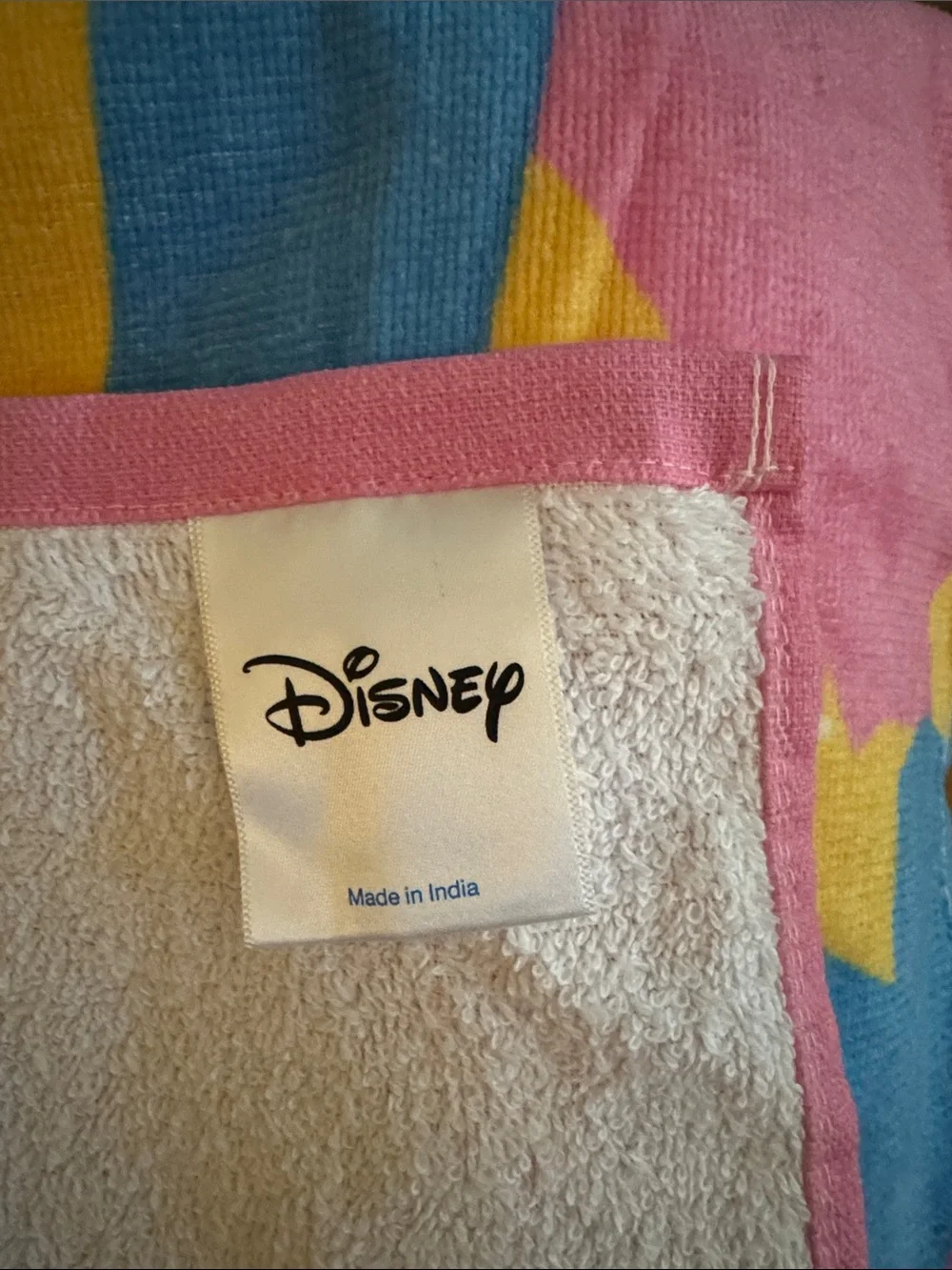 The Big One - Kids Disney, Minnie Mouse Beach Towel NWT